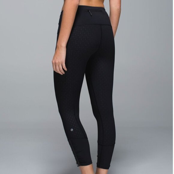 RARE Lululemon Run Reflective Crop Ruched Zipper Ankle Black 4 - Picture 3 of 16